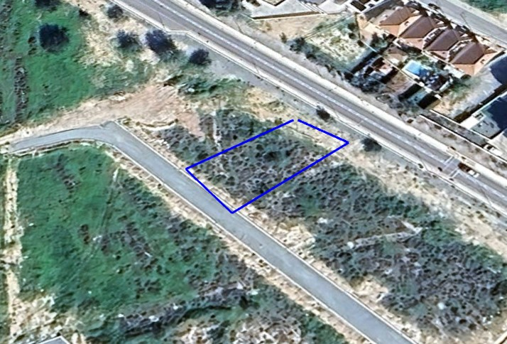 House in Ypsonas - view 1