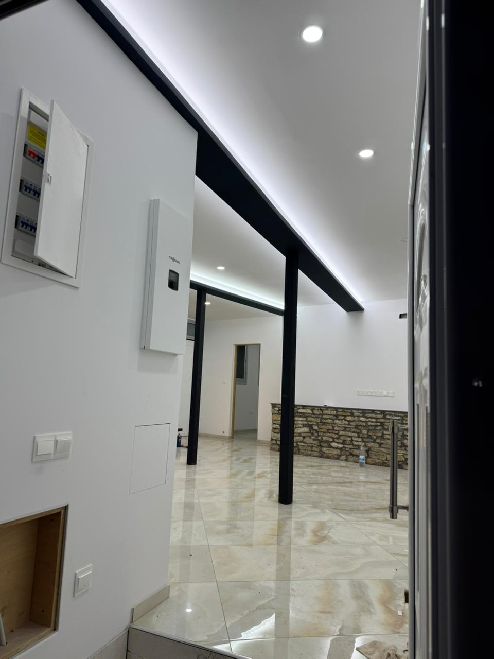 House in Agios Georgios - Image 5