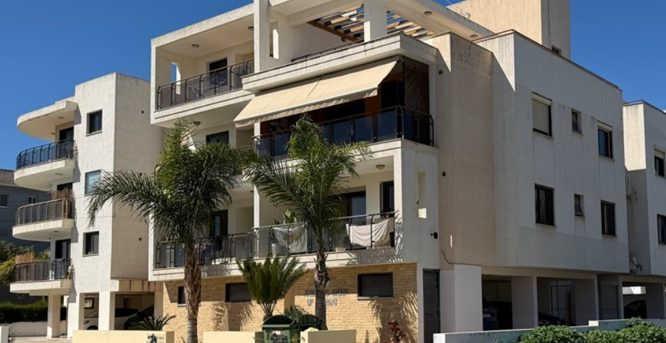 House in Ayios Athanasios (quarter) - view 1