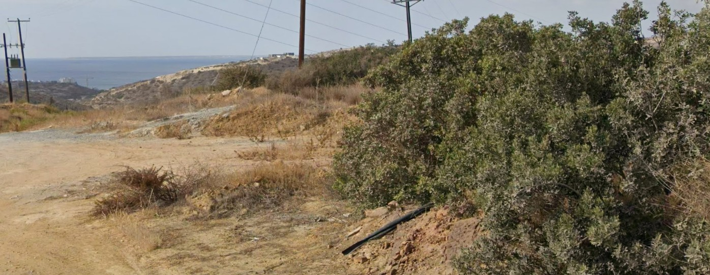 House in Parekklisha - view 1