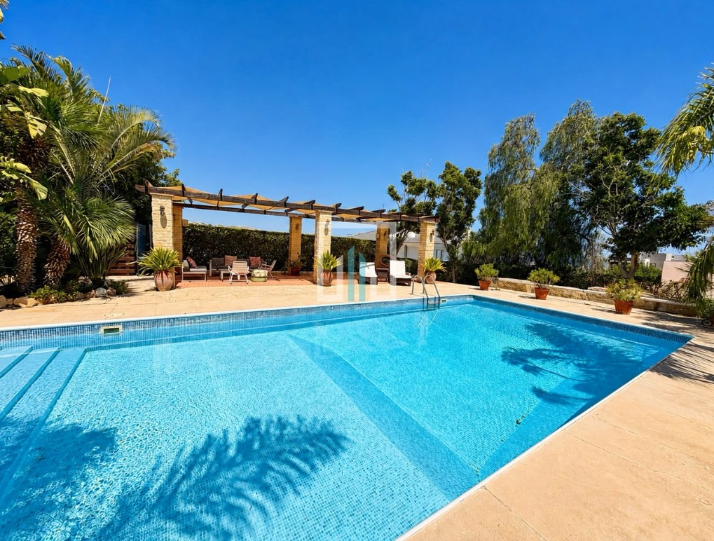 House Detached in Agios Athanasios, Limassol